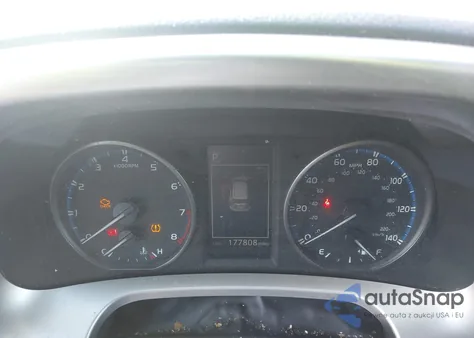 2017 Toyota Rav4 Le z USA, uszkodzony, nr VIN JTMZFREV7HJ111486